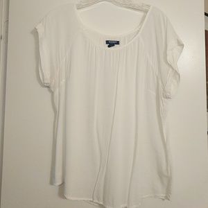 Short sleeve white old navy top